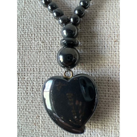 Heart Hematite Pendant Necklace -- 18" - Picture 9 of 9